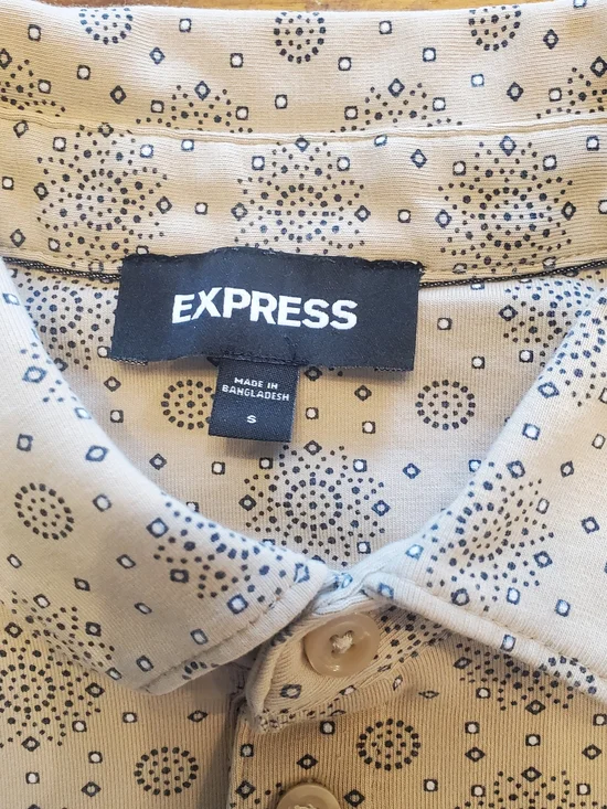 Express Men's Beige Tan Polo with Navy Geometric Print - Picture 3 of 5
